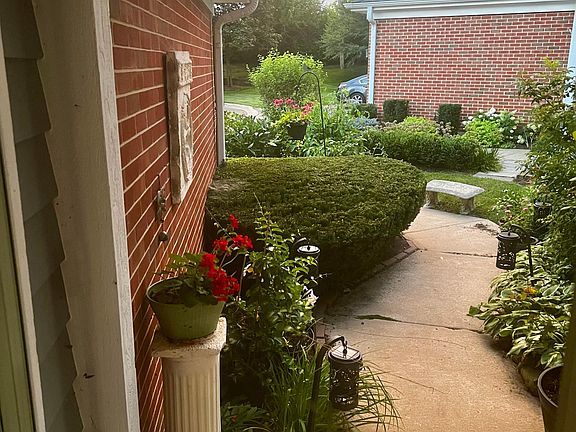 2nd image of 378 Prairie Meadow Ln