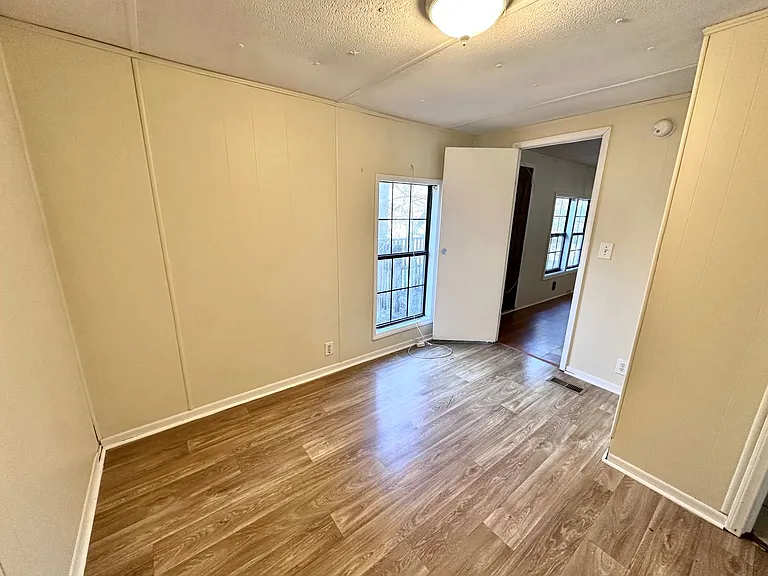2622 Callier Springs Rd SE — Photo 7