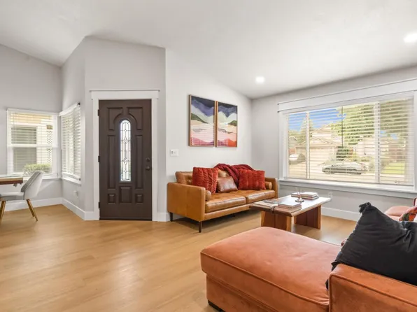5909 Sawyer Cir, Sacramento, CA 95823