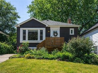 208 E 21st St, Hamilton, ON L8V 2T7