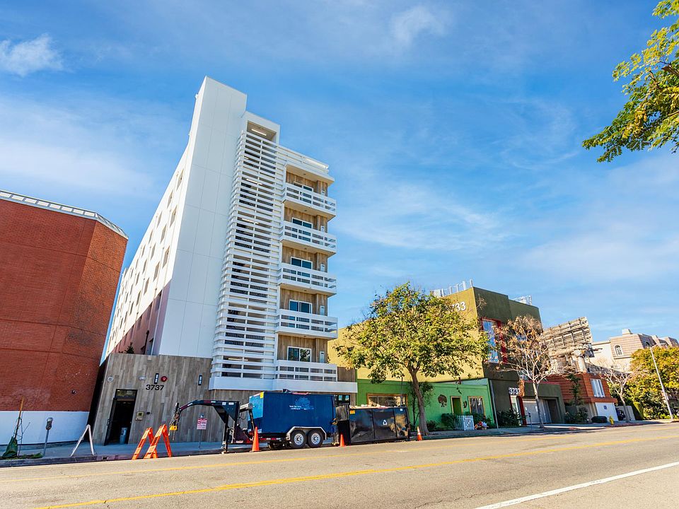 1st image of 3737 Motor Ave #203