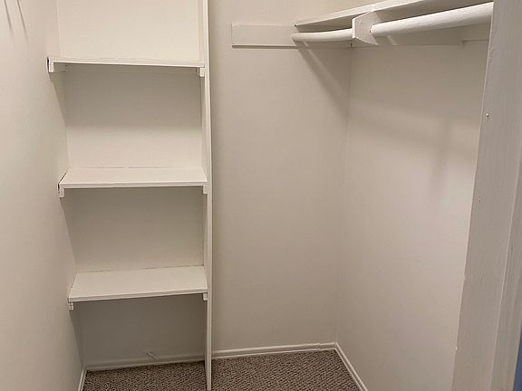 walk in closet