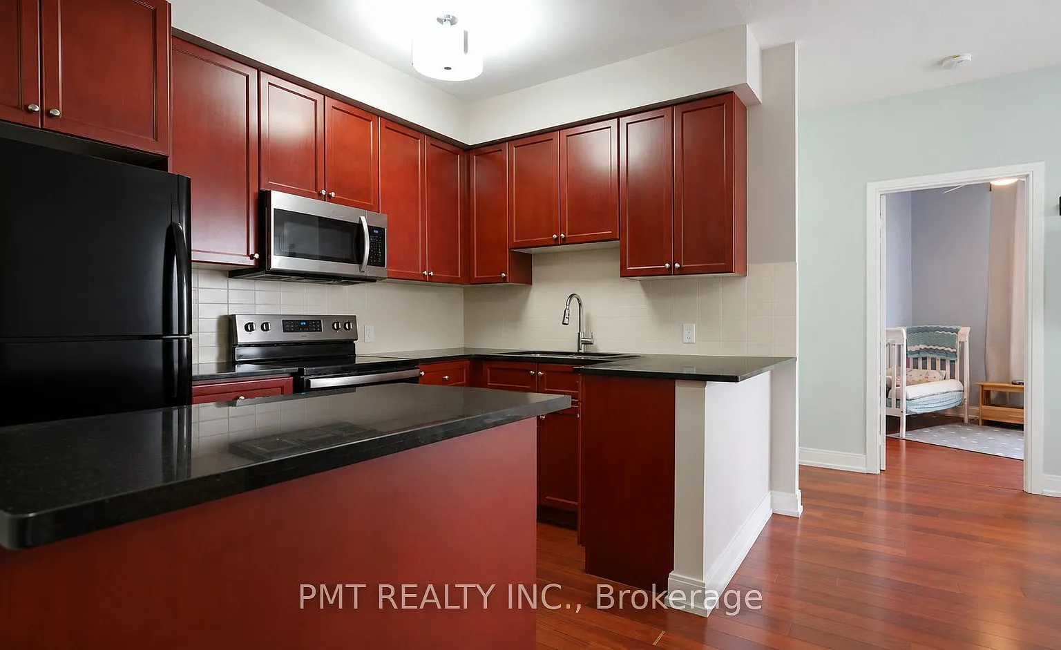 3 bed, $3,100 — Photo 4