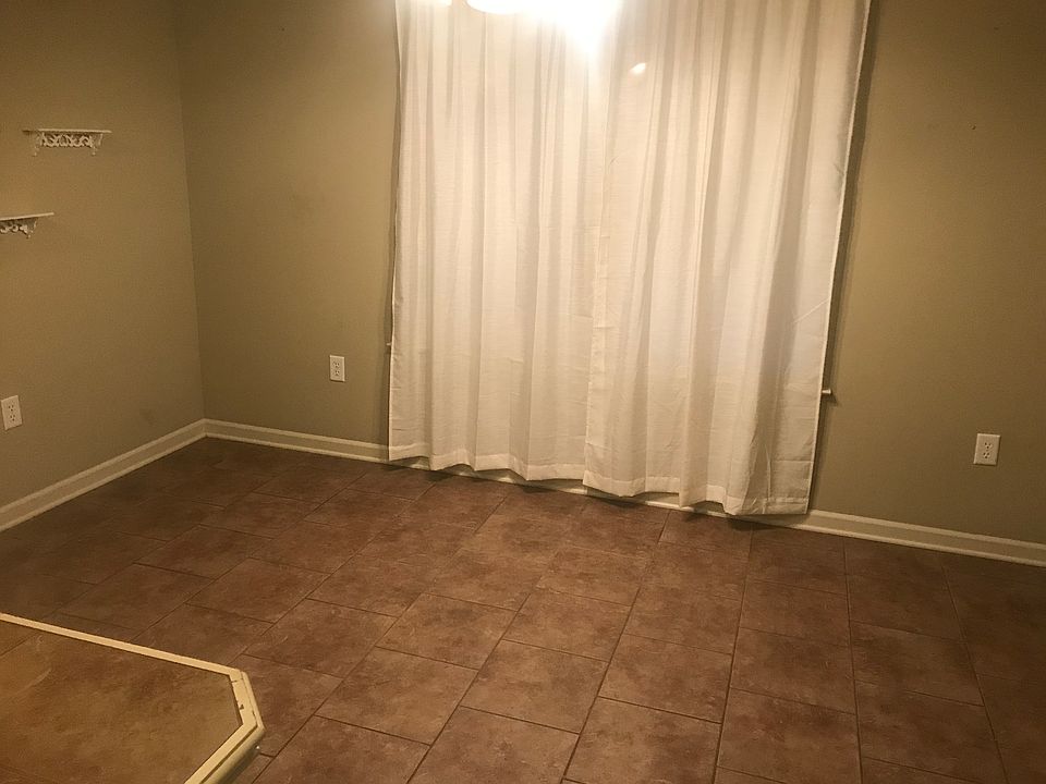 1st image of 33741 Fairhaven Ave