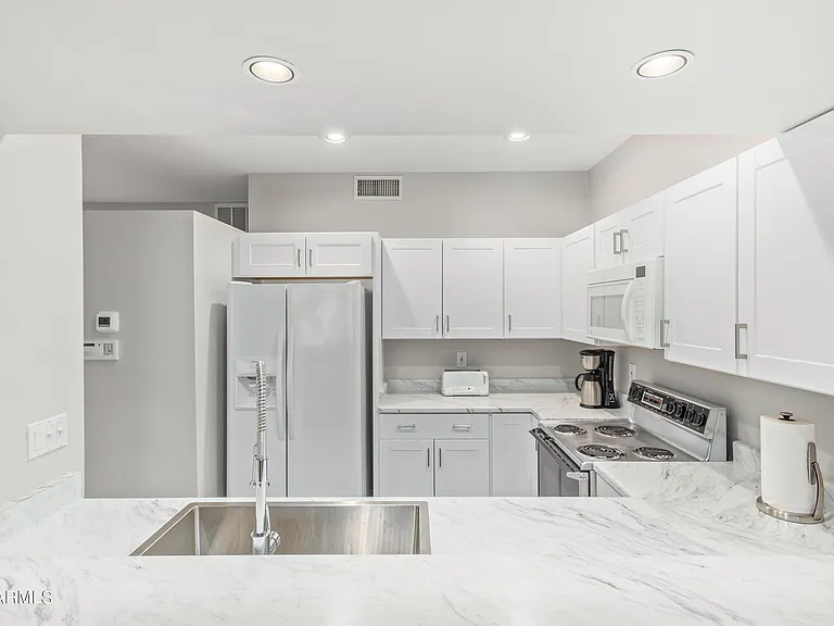 7700 E Gainey Ranch Rd #101 — Photo 1