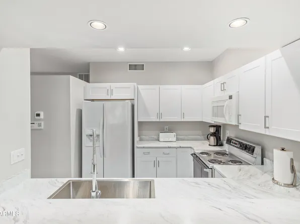 7700 E Gainey Ranch Rd Unit 101, Scottsdale, AZ 85258