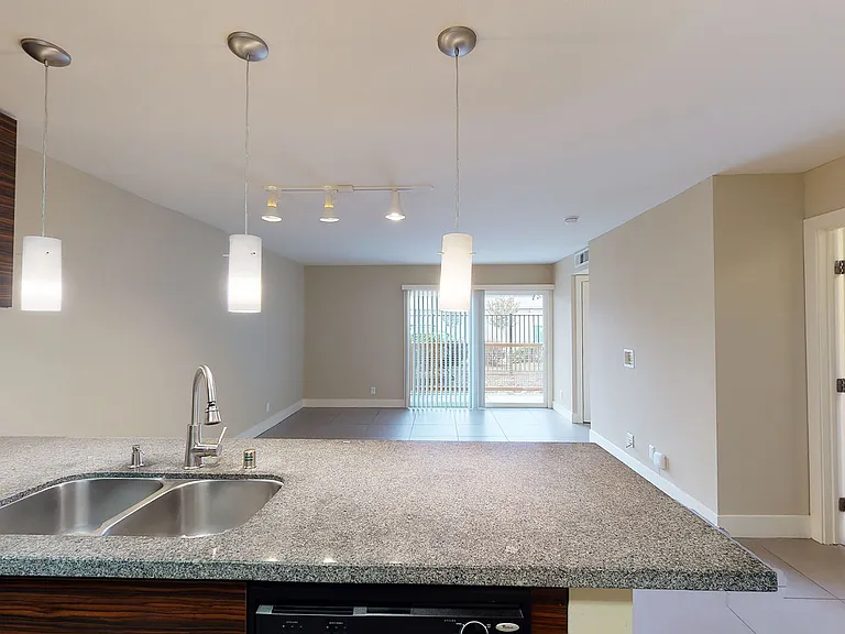CitySouth — Photo 101