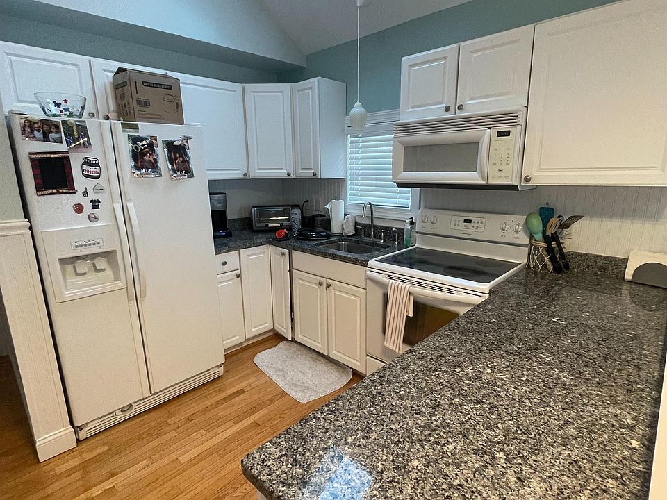 1st image of 16 N Jefferson Ave #11053036
