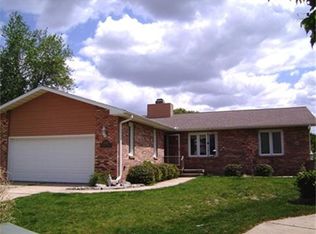 4602 Dogwood Ct, Decatur, IL 62526