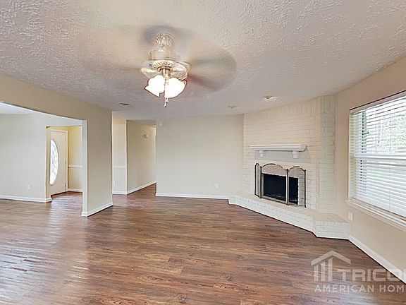 3rd image of 9926 Appleridge Dr
