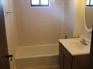 15701 Reynolds Ln APT 2BL, Oak Forest, IL 60452