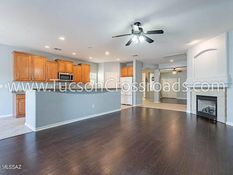 1254 W Versilia Dr — Photo 4