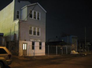 13527 78th St, Howard Beach, NY 11414