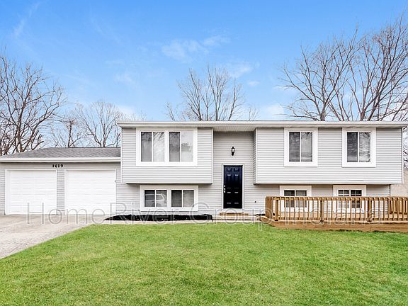 2nd image of 2629 Fairhaven Dr