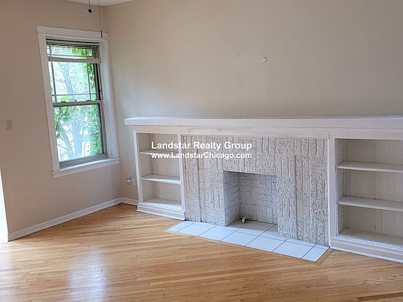 2nd image of 1458 W Birchwood Ave APT 1