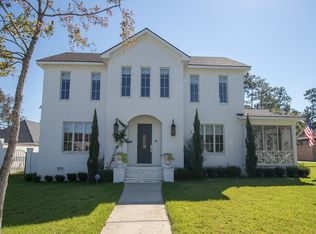 1882 Courtney Ln, Biloxi, MS 39532