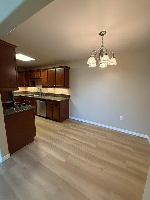 1 bed, 616 sqft, $1,995 — Photo 2
