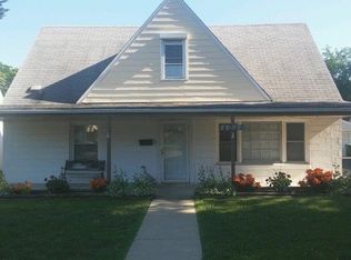 4017 W 99th St, Oak Lawn, IL 60453