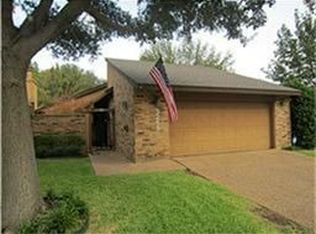 3269 Whispering Oak, Farmers Branch, TX 75234