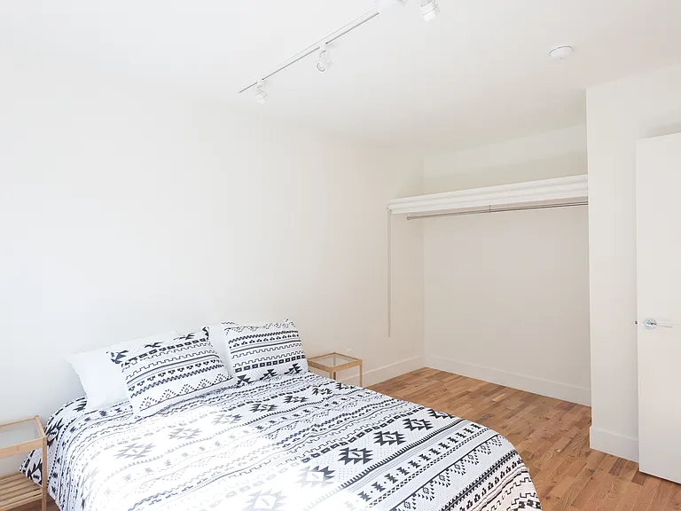 5733 Benner St #17 — Photo 5