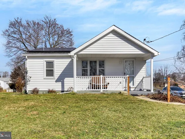 4620 Berkley St, Harrisburg, PA 17109