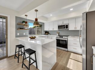 5009 W New World Dr, Glendale, AZ 85302