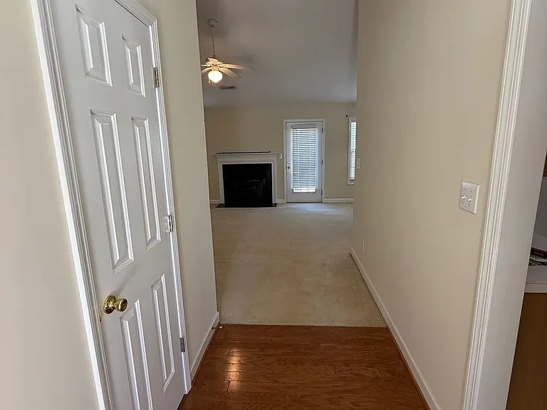 694 Huntingdon St — Photo 2
