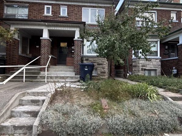 380 Clinton St, Toronto, ON