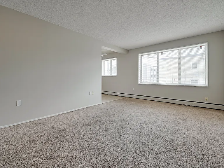10950 83rd St NW — Photo 8