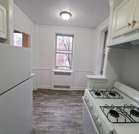 4th image of 110-33 72nd Ave #6