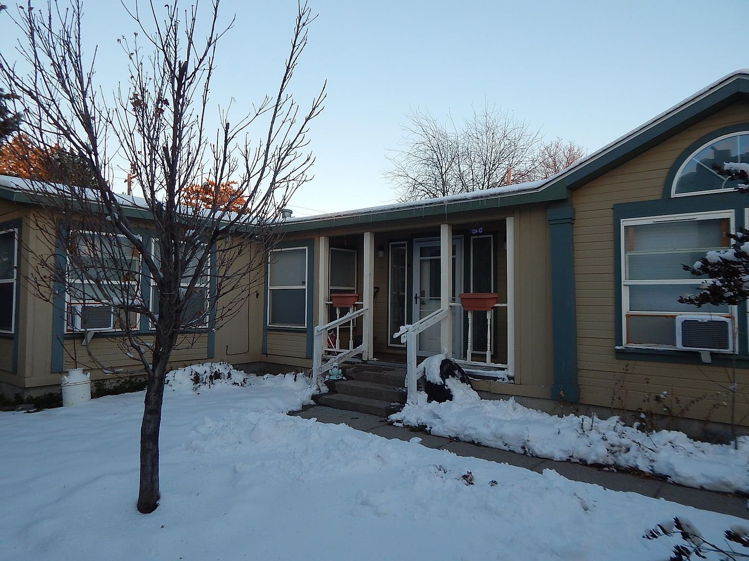 355 Jefferson St, American Falls, ID 83211 Zillow