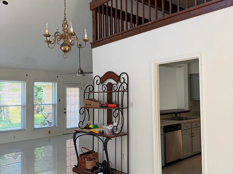 48 Traminer Dr — Photo 12
