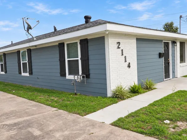 2114 Simmons St, Lake Charles, LA 70601
