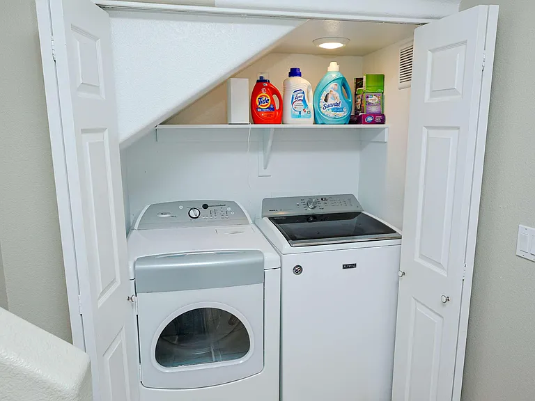 In - Unit Washer/Dryer