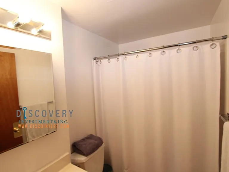 26 Sylvan Way — Photo 12