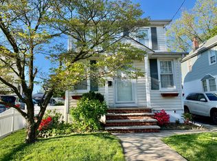 25 Court St, Valley Stream, NY 11580