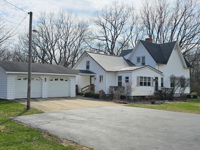 56973 E Arlington St, Bangor, MI, 49013