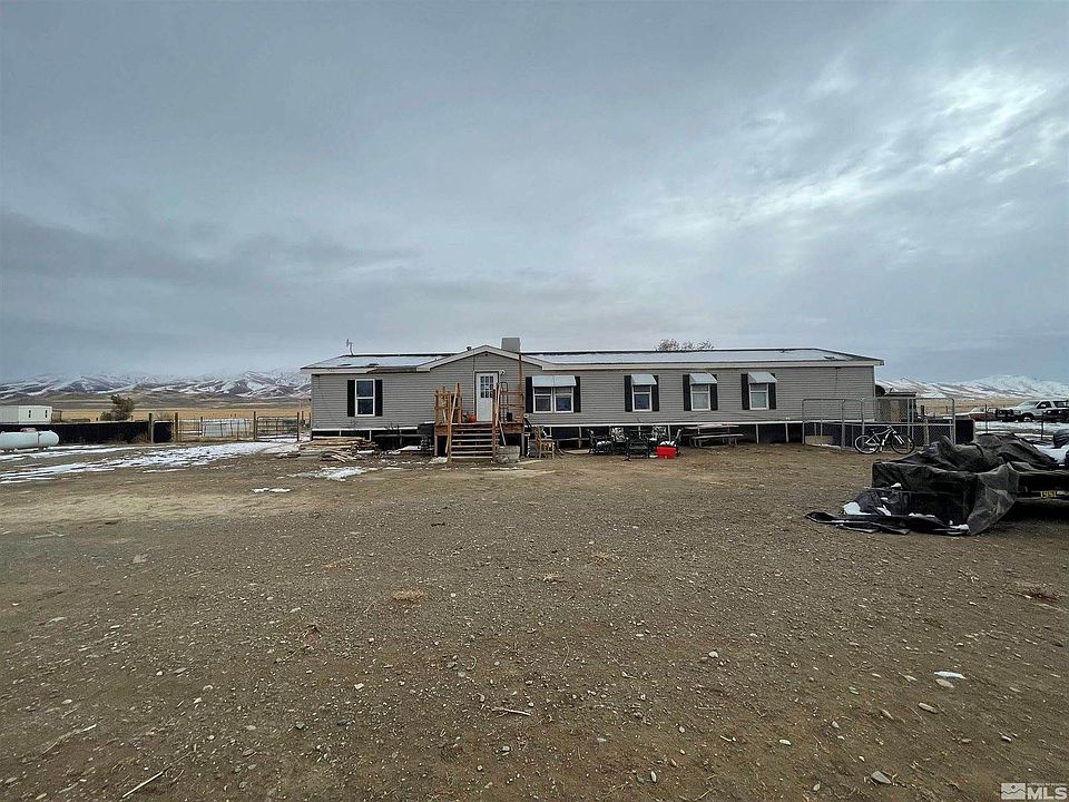 1st image of 555 Harry Dr