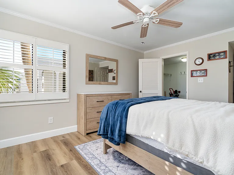 3200 Gulf Blvd #208 — Photo 28