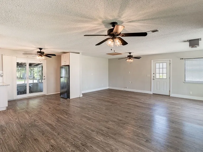 5460 Farm To Market Rd #973 — Photo 5
