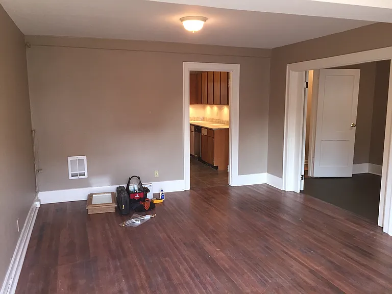 5400 Meridian Ave N #101 — Photo 6