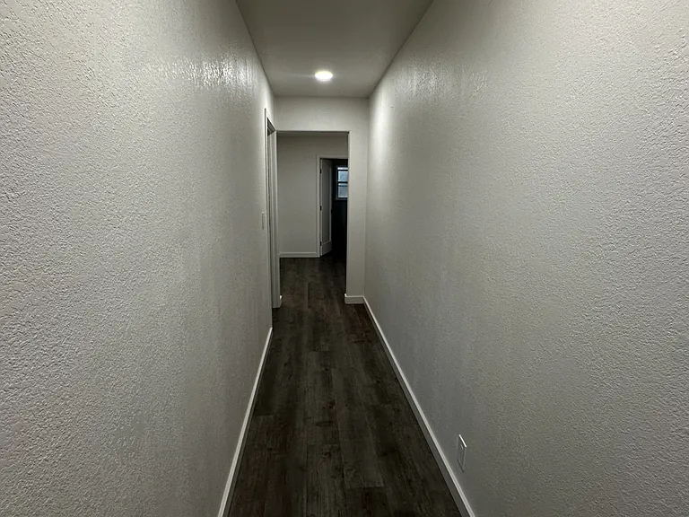 2156 Carlmont Dr #3 — Photo 17