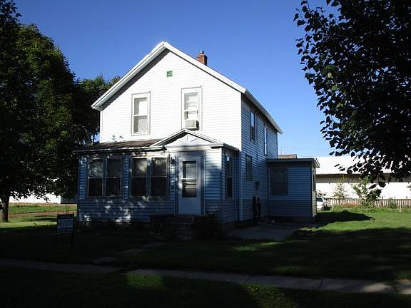 5th image of 101 12th St N