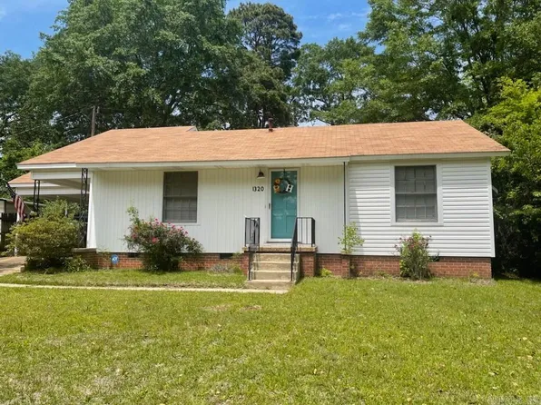 1320 W Elm St, El Dorado, AR 71730