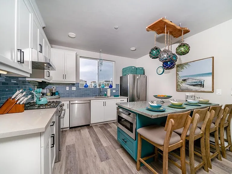 150 S Myers St #1 — Photo 4