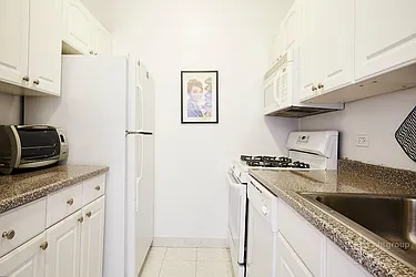 Rented by Hecht Group