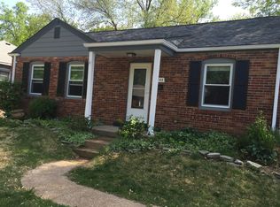 7044 Holly Hills Ave, Saint Louis, MO 63123