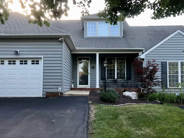 17 Vista View Ln, Staunton, VA 24401