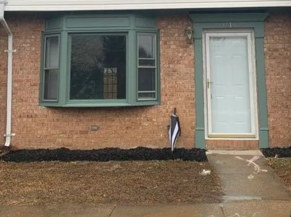 1615 Meadow Dr, Fredericksburg, VA 22405