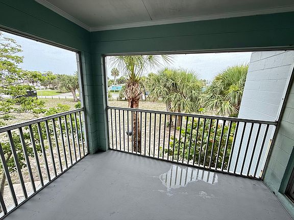 2nd image of 141 California Ave #10
